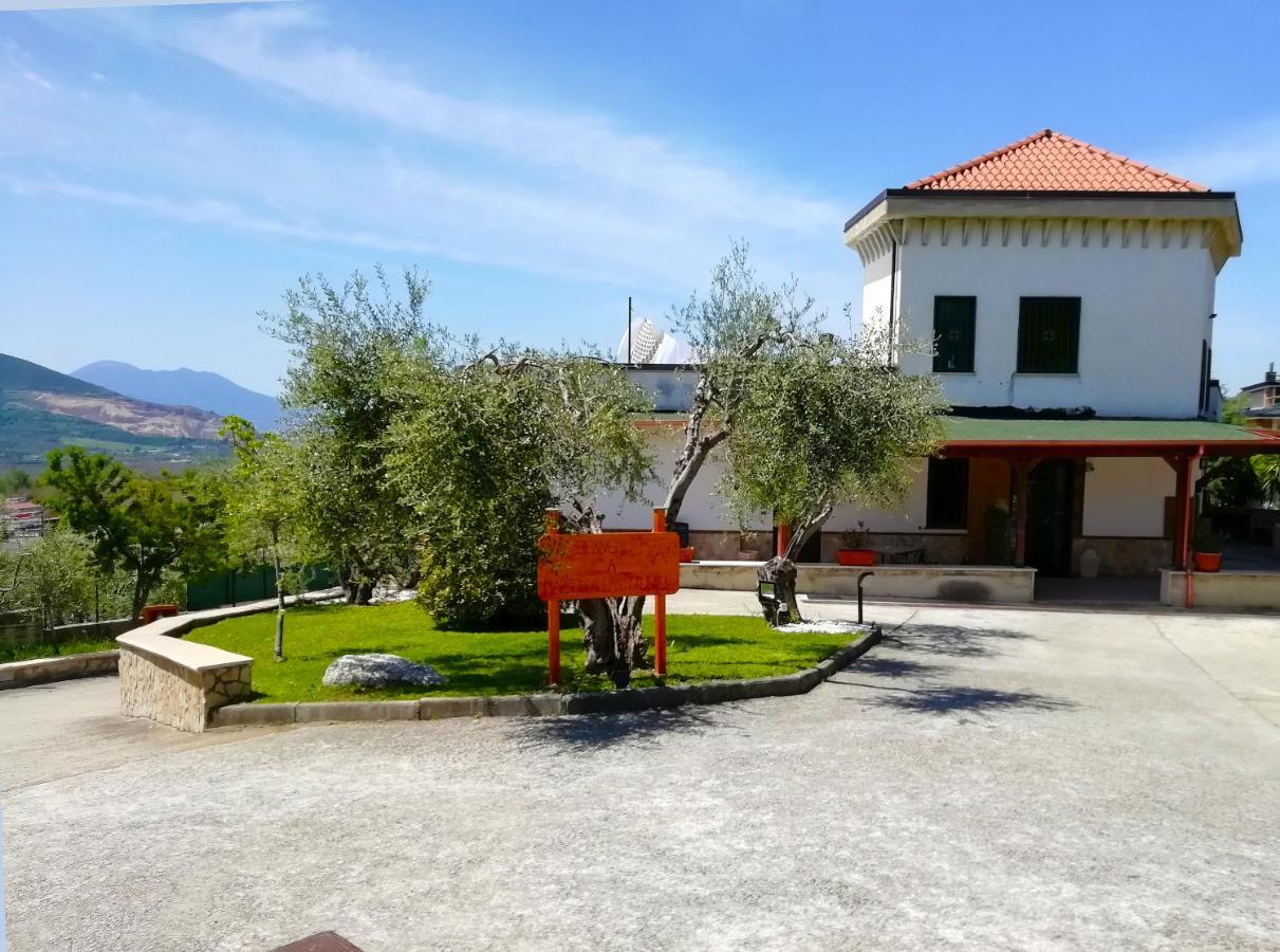 B&B Maison Villa Vittorio Avella Rum bild